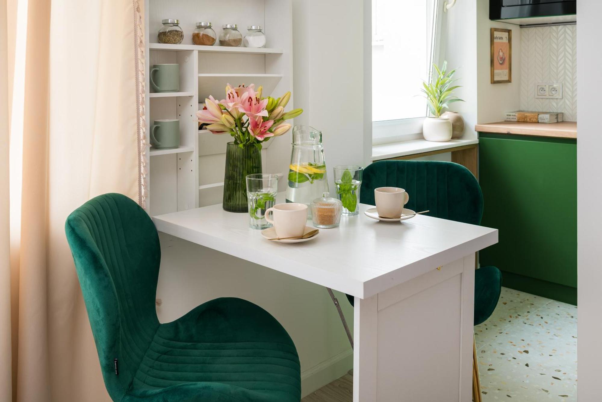 Lovely Downtown Studio At Most Lively Hoza Street, Discover Warsaw On Foot Bagian luar foto