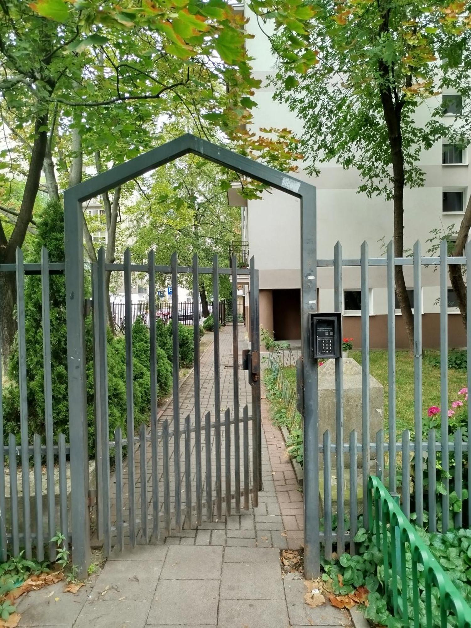 Lovely Downtown Studio At Most Lively Hoza Street, Discover Warsaw On Foot Bagian luar foto